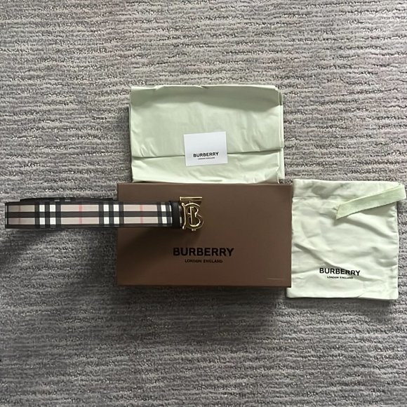Authentic Woman's Burberry "TB" Plaid Belt - Picture 6 of 6